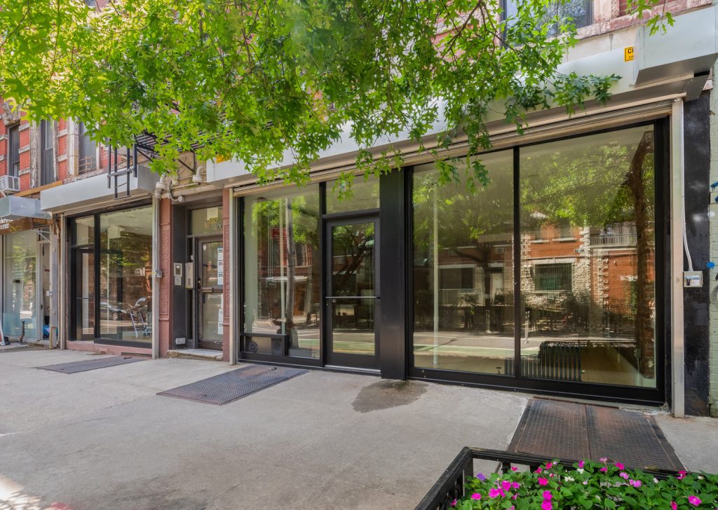 506 EAST 13TH STREET – RETAIL LEASE